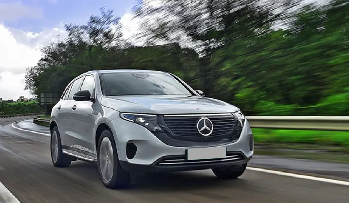 Mercedes-Benz - EQC 400 4Matic - Luxury Car Rentals - Preowned Luxury Car - Exclusive Concierge Club.webp